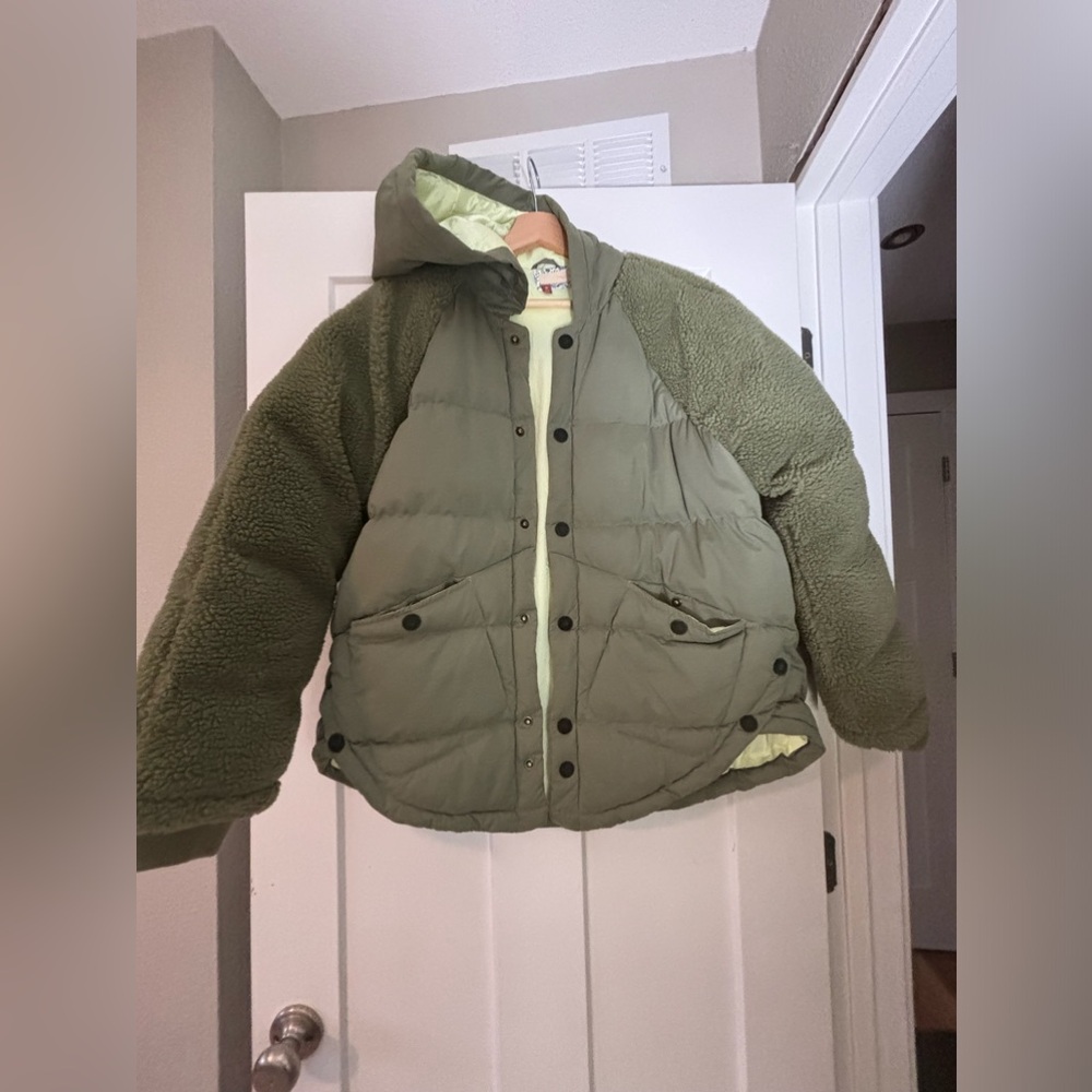 Pilcro XS Puffer Jacket. $65